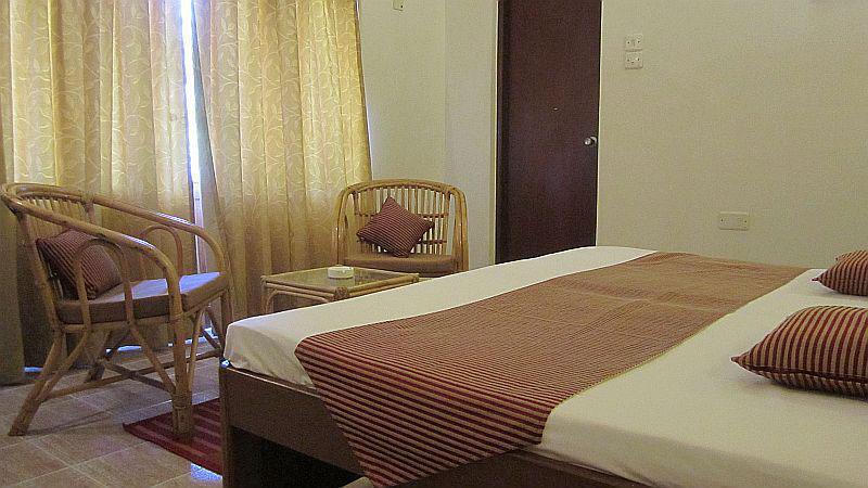 Kristal Sands Beach Resort كالانغيُت المظهر الخارجي الصورة